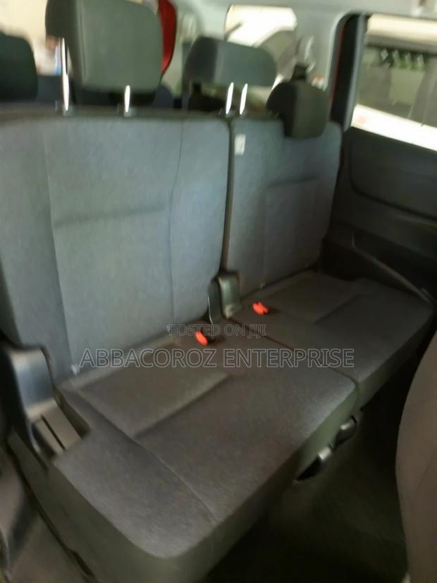 2016 Toyota Sienta FWD Burgundy Red