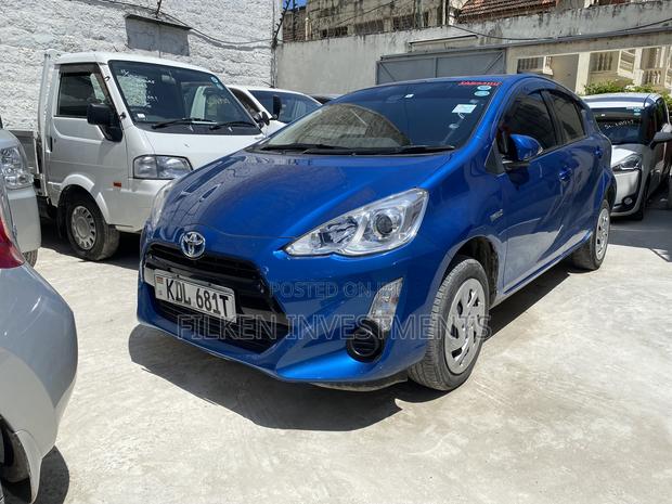 2016 Toyota Aqua Blue: Eco-Friendly Compact Sedan