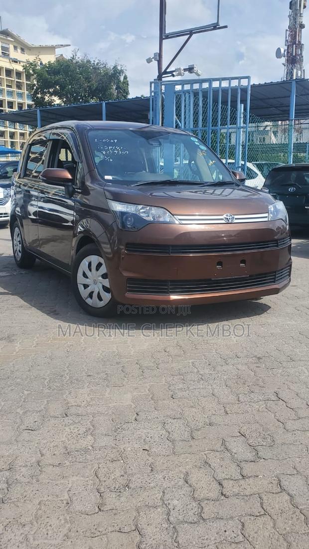 Brown Toyota Spade 1.5 2017 - Affordable, Reliable, and Stylish
