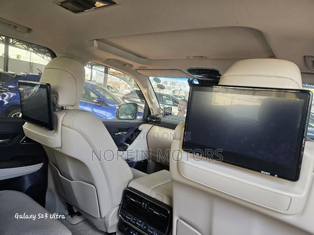 2024 Toyota Land Cruiser: White Edition - Luxury Off-road Adventure