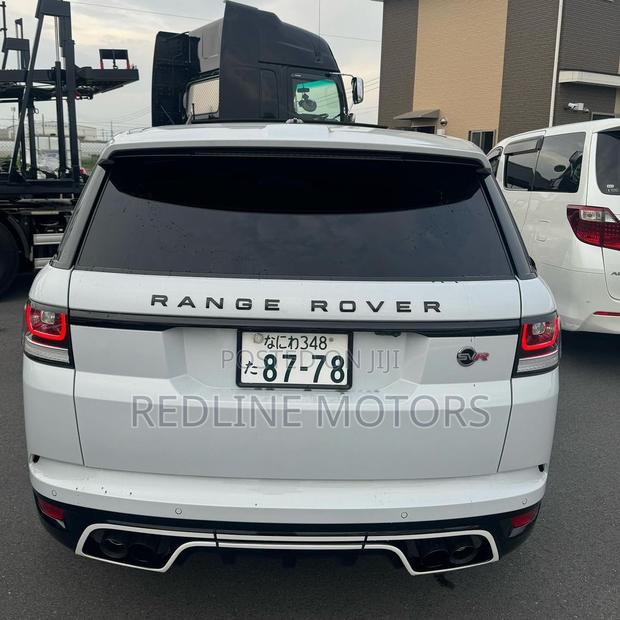2017 White Land Rover Range Rover Sport SVR 4x4 - Powerful 5.0L 8-cylinder Engine