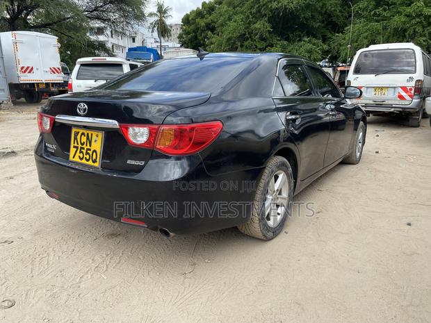 Pre-Owned 2011 Toyota Mark X 2.5 RWD Black - Premium Quality