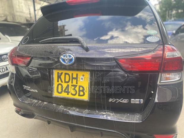 Toyota Corolla Fielder 2020 Black