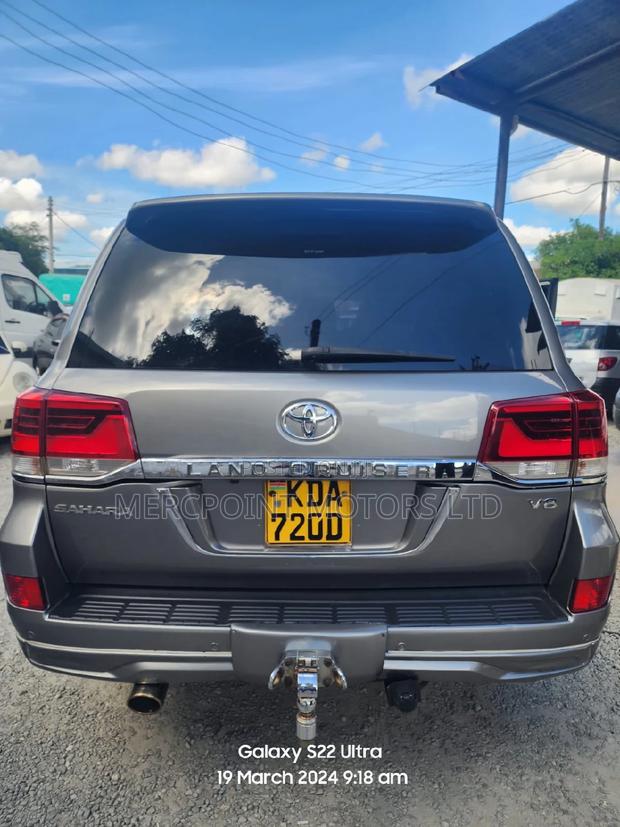 Pre-owned 2016 Toyota Land Cruiser 4.5 V8 TD - Gray