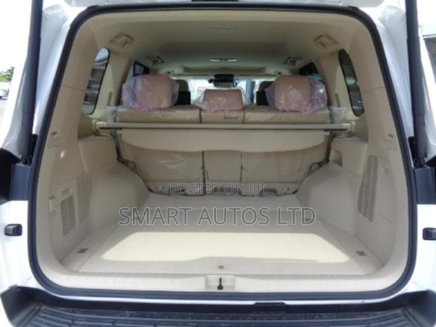 New Pearl Edition 2023 Toyota Land Cruiser: Unmatched Capability