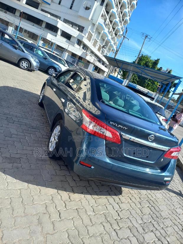 Nissan Sylphy 2016 Blue