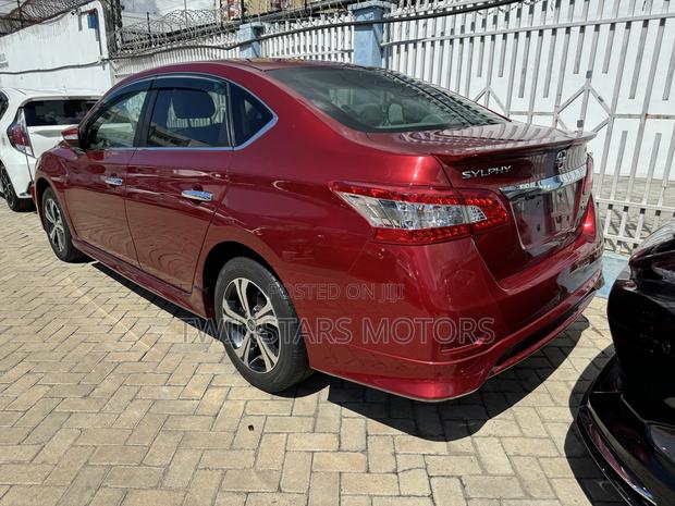 2017 Nissan Bluebird Red: The Perfect Blend of Style and Power