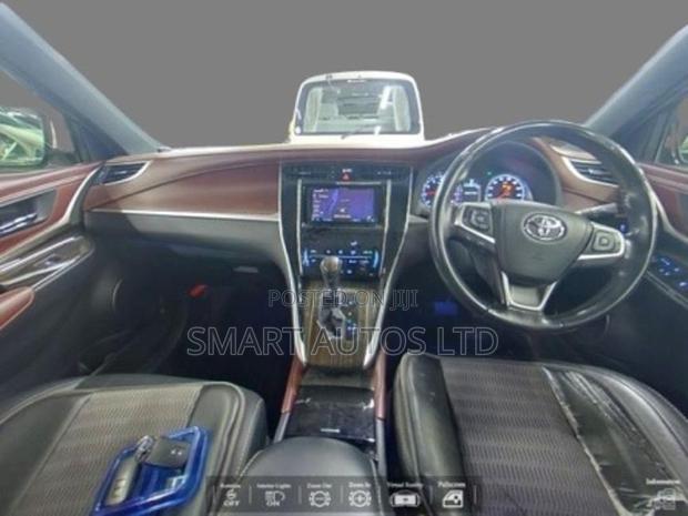 2017 Toyota Harrier - Pearl: Luxury SUV for the Modern Life