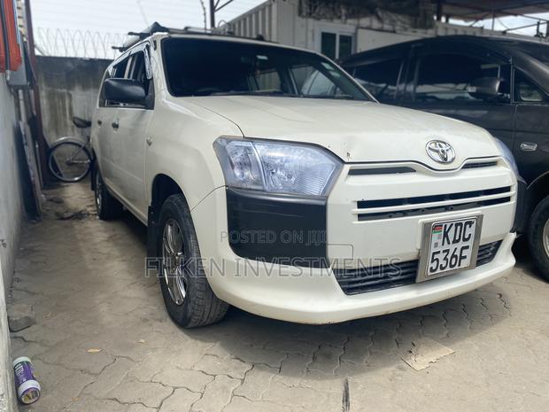Premium White Toyota Succeed SV 2014 - Compact SUV with Style