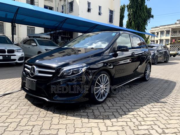 2017 Mercedes-Benz B-Class - Black Edition - Pre-owned