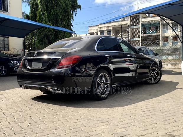 Black Mercedes-Benz C200 2018 - Modern Luxury Sedan