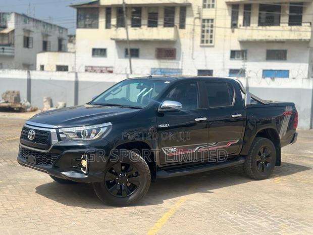 2016 Toyota Hilux Black Edition: Unmatched Performance