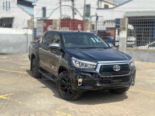 2016 Toyota Hilux Black Edition: Unmatched Performance