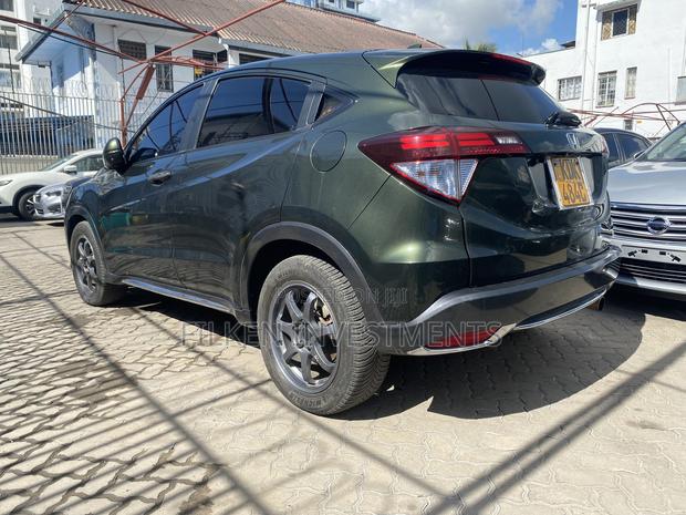 Honda Vezel 1.5 2WD 2016 Green