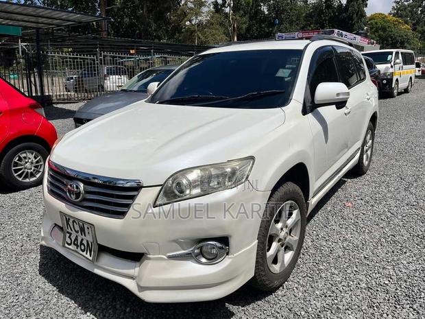 2012 Toyota Vanguard White - Pre-owned Excellence