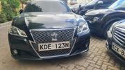 2014 Toyota Crown in Black - Perfect for Your Daily Commute for sale