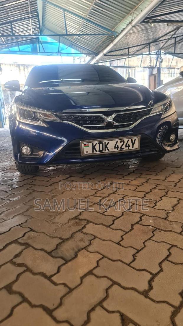 2015 Toyota Mark X Blue: Quality Sedan at Great Price