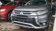 Gray Mitsubishi Outlander 2017 - Pre-owned SUV Offer for sale