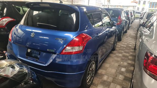 Suzuki Swift 2017 - Blue Hatchback for Sale