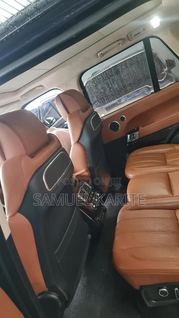 Pre-Owned 2017 Land Rover Range Rover Vogue - Blue