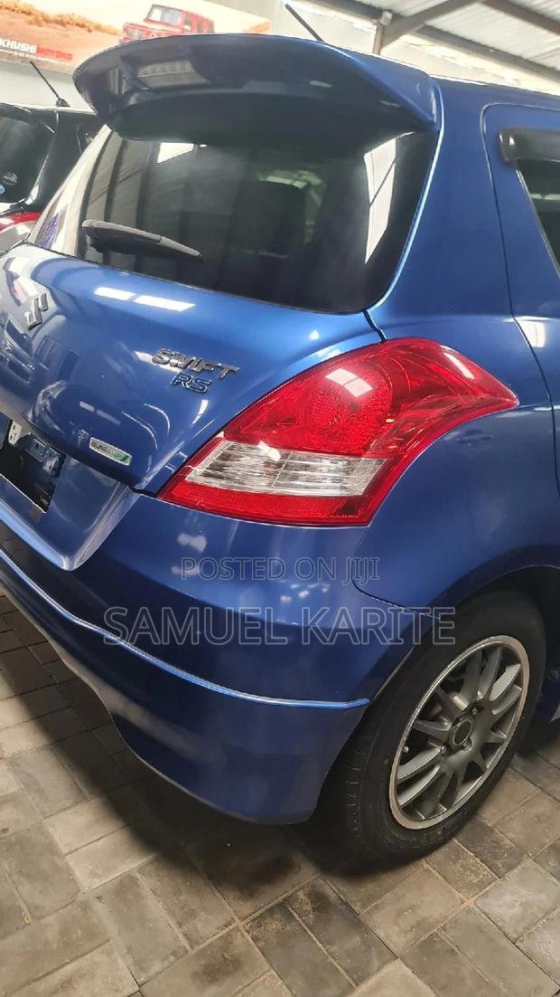 Suzuki Swift 2017 - Blue Hatchback for Sale