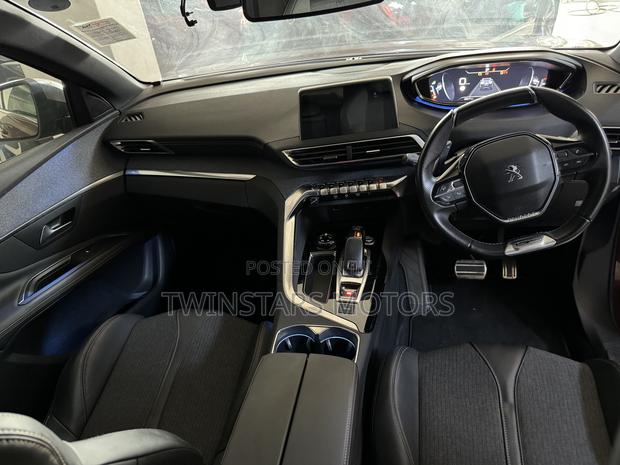Peugeot 3008 2018 Brown Used Car for Sale