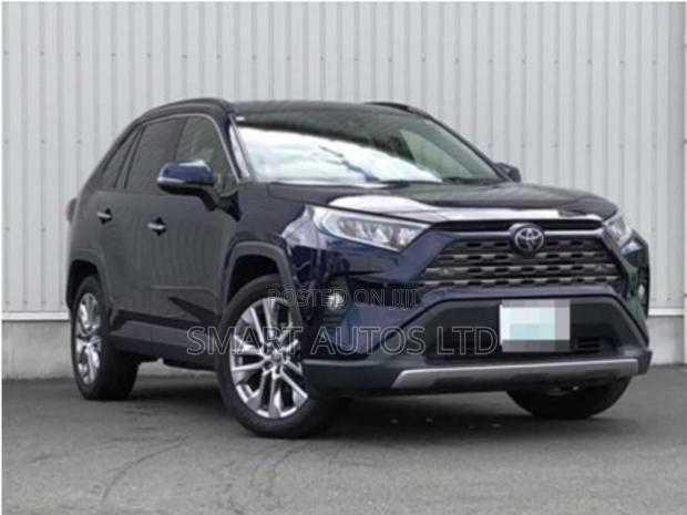 2020 Blue Toyota RAV4: Powerful Compact SUV for Modern Lifestyles