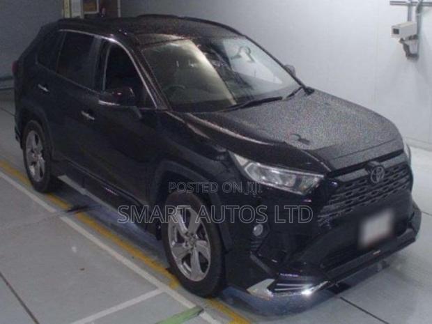 Black 2019 Toyota RAV4: Powerful and Stylish SUV