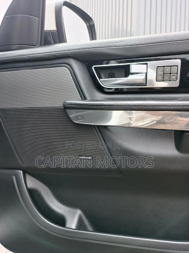 2011 Land Rover Range Rover Sport - White Pre-Owned