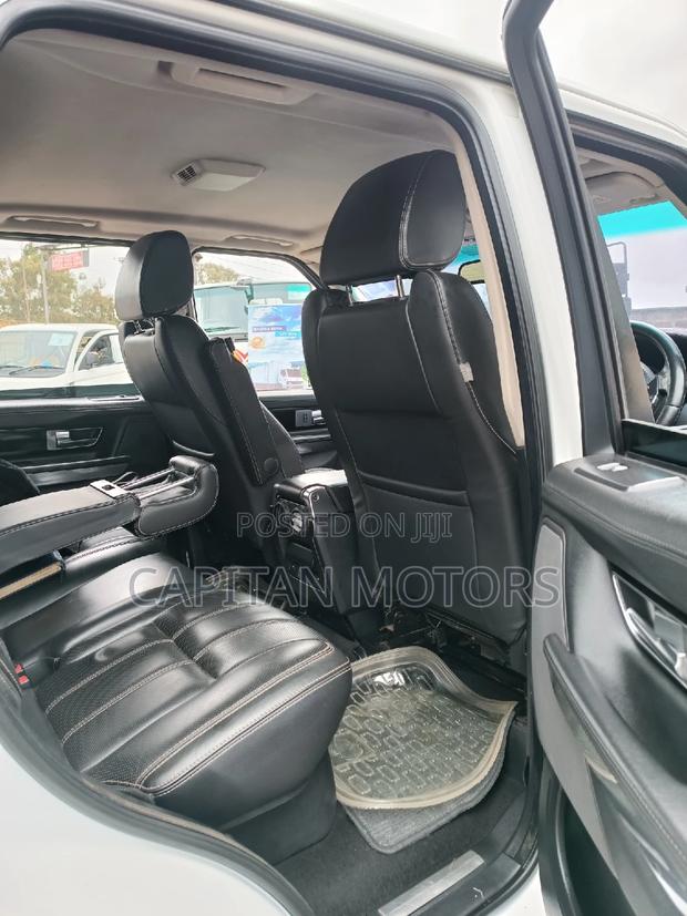 2011 Land Rover Range Rover Sport - White Pre-Owned