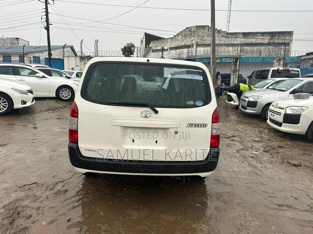 White Toyota Succeed 2017: Premium Compact SUV for All Occasions