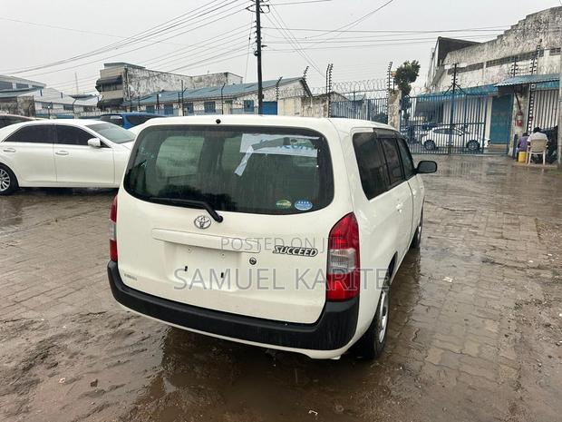 White Toyota Succeed 2017: Premium Compact SUV for All Occasions