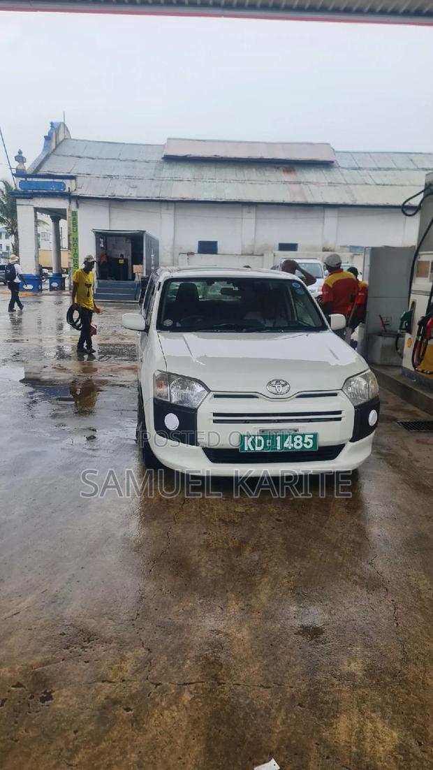 White Toyota Succeed 2017: Premium Compact SUV for All Occasions
