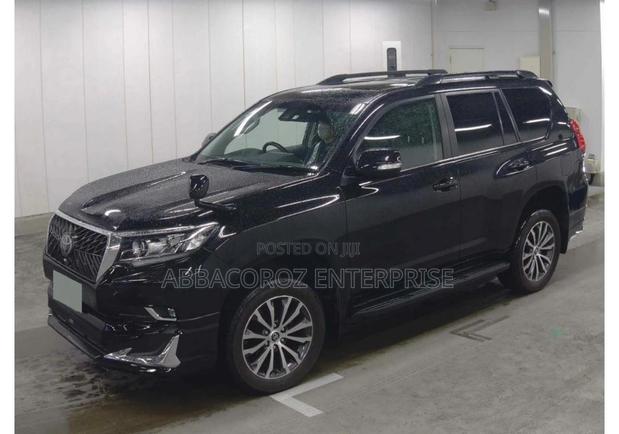 172hp 3.0L 2019 Toyota Land Cruiser Prado in Black