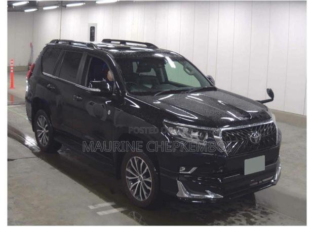 172hp 3.0L 2019 Toyota Land Cruiser Prado in Black
