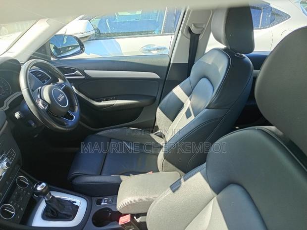 2018 Audi Q3 2.0 TFSI 180hp Black: Elevate Your Drive with Power and Style