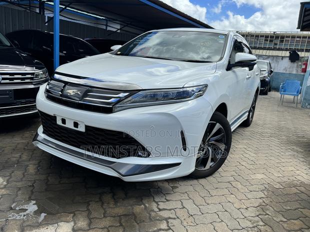 2017 Toyota Harrier 2.0 White - Stylish and Powerful SUV