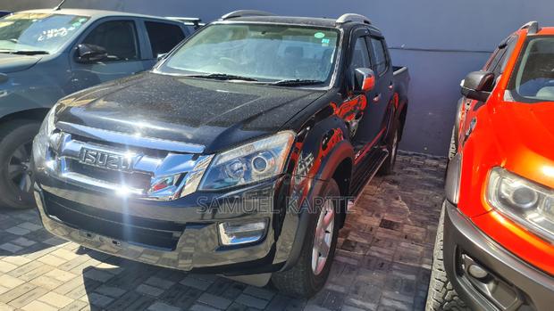 2017 Isuzu D-MAX Gray - Power, Performance, and Style