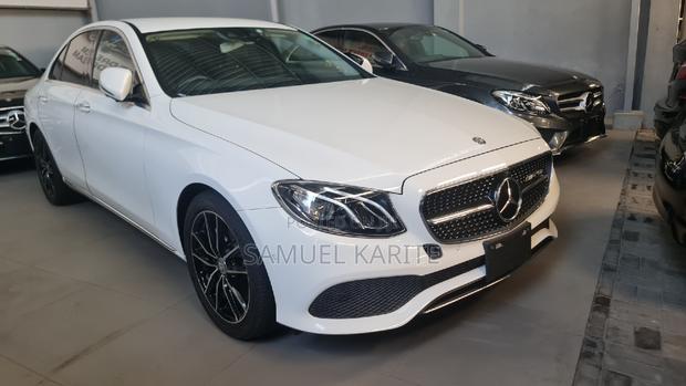 2017 Mercedes-Benz C200 - White Edition