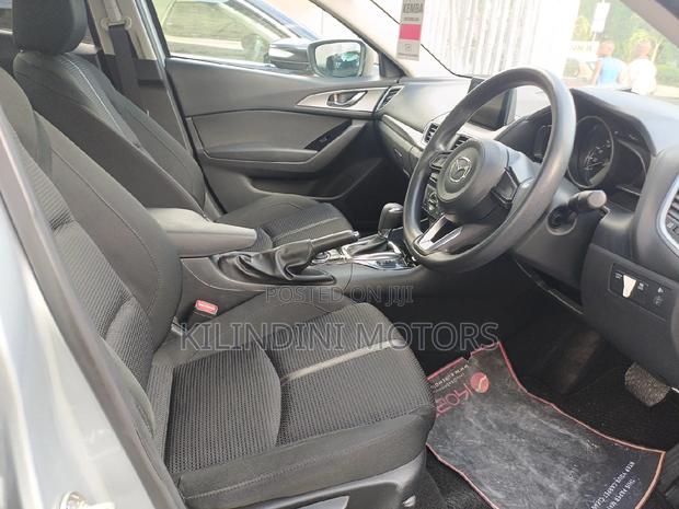 Mazda Axela 2017 Silver