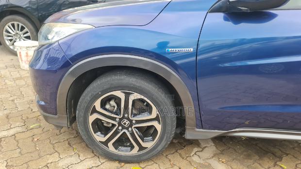 2018 Honda Vezel Azure Blue: Spacious and Affordable