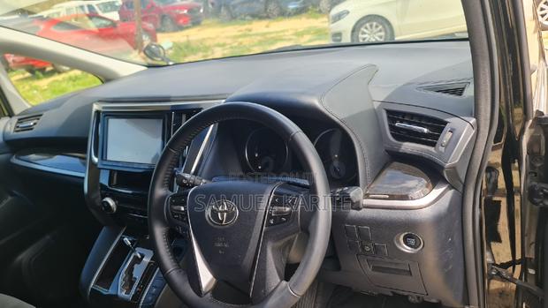 2017 Black Toyota Alphard - Elegant and Spacious Luxury Sedan