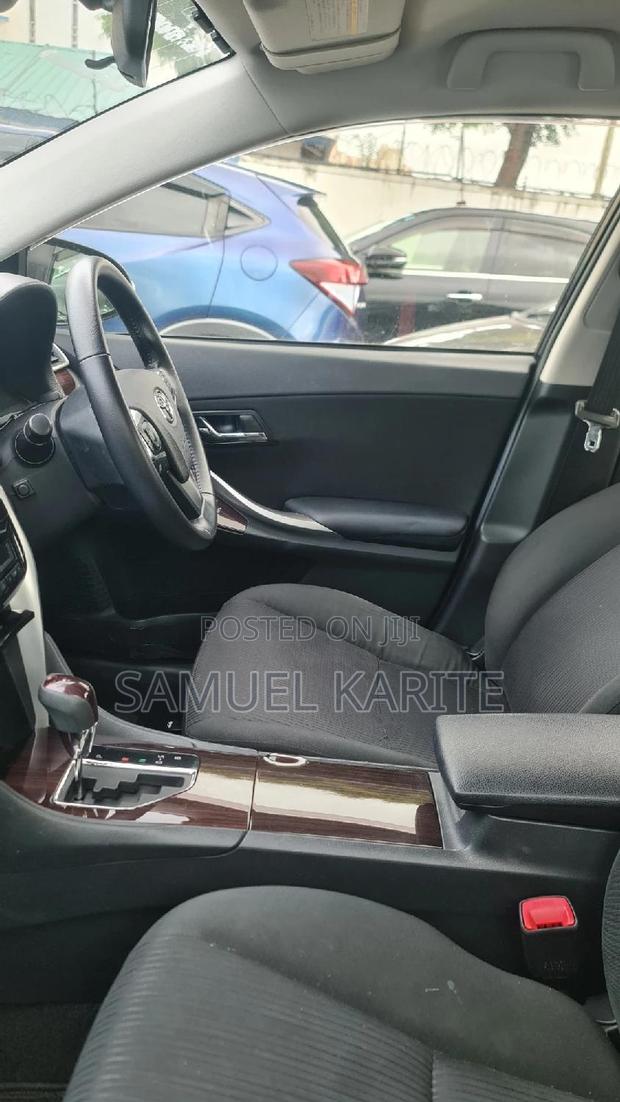 2018 Toyota Allion Blue: Compact Sedan, Big on Comfort