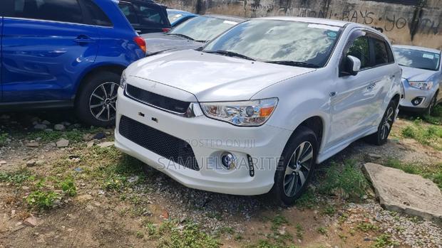 Mitsubishi RVR 2017 - Pre-owned - White - Available