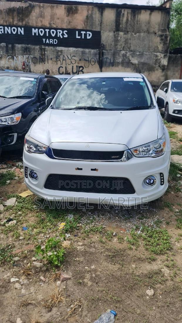 Mitsubishi RVR 2017 - Pre-owned - White - Available