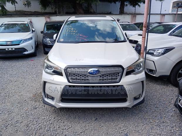 Subaru Forester 2.0XT Premium AWD 2017 Pearl