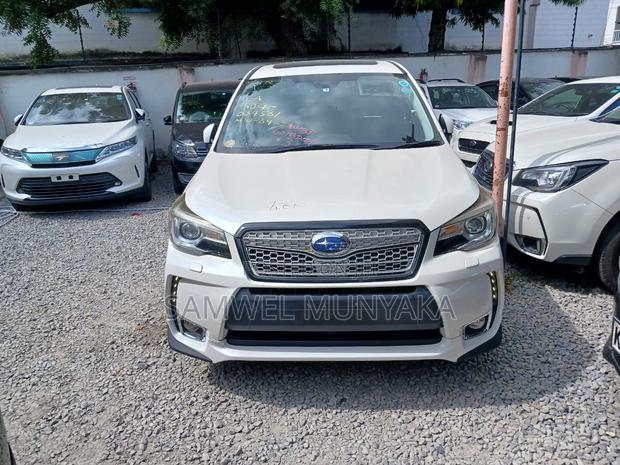 Subaru Forester 2.0XT Premium AWD 2017 Pearl