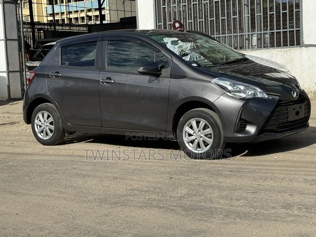 2018 Toyota Vitz 5dr 1.3L FWD - Gray, Like New