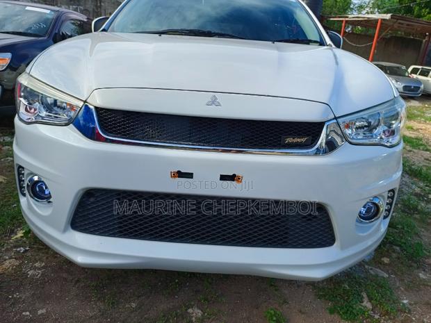 White 2017 Mitsubishi RVR - Luxury Compact SUV with Superior Performance