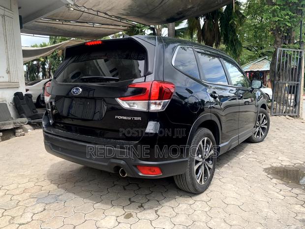 Black Subaru Forester 2018: Modern SUV with a Timeless Appeal